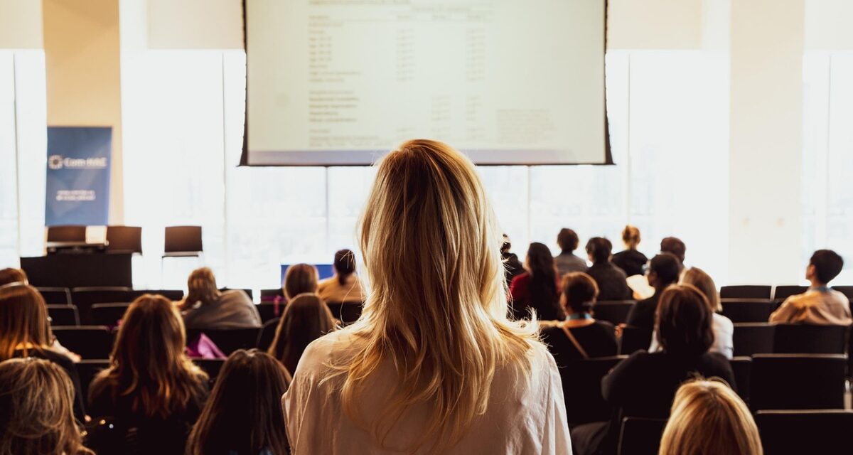 Audio Visual Tips for Offsite Meetings